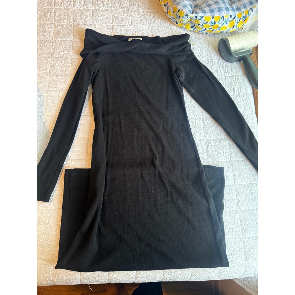 Universal Thread Womens M Black Ribbed Off-Shoulder Long-Sleeve Midi Dress